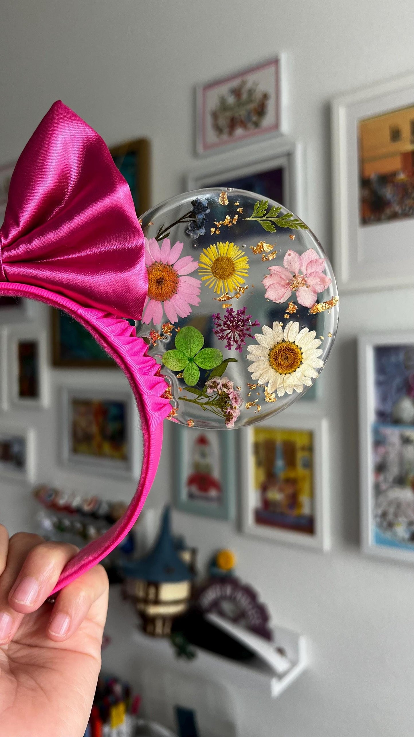 Resin pressed hard pink flowers mouse ears / Resin dried flowers / fuchsia disney floral mouse ears/ flower & garden festival ears