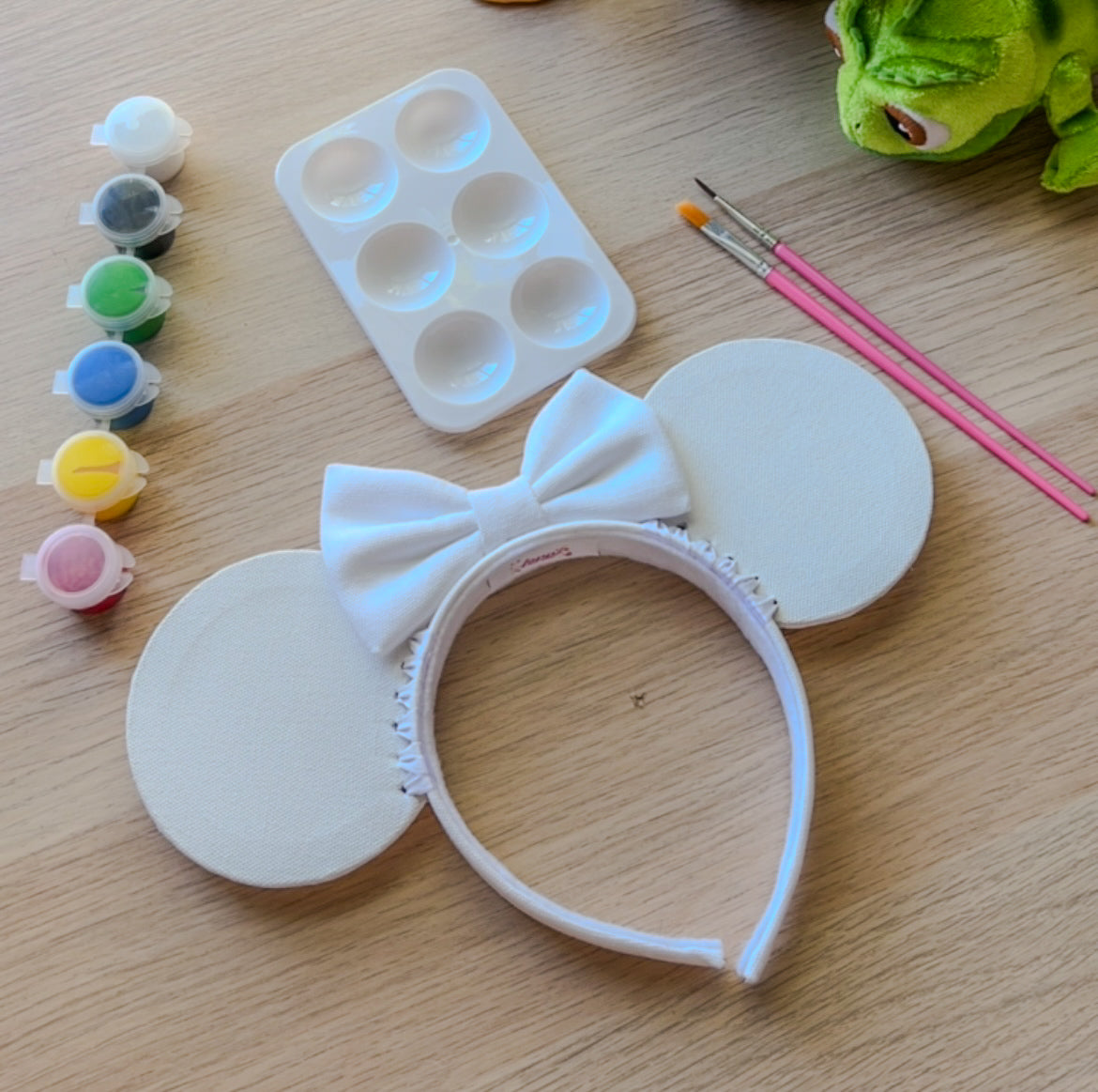 Paint your own ears kit / Canvas ears