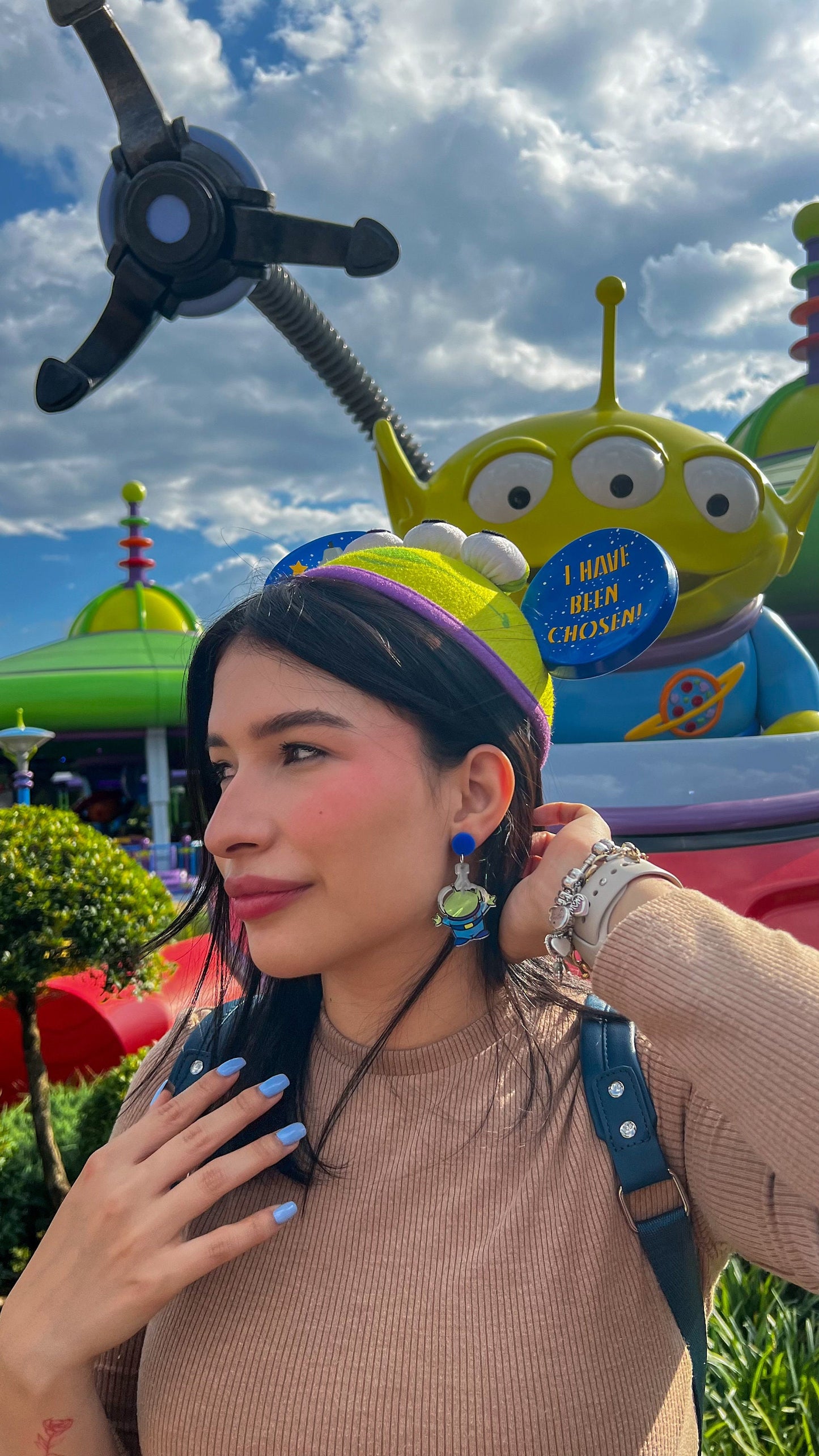 Aliens The claw earrings / Toy Story nickel free accessory